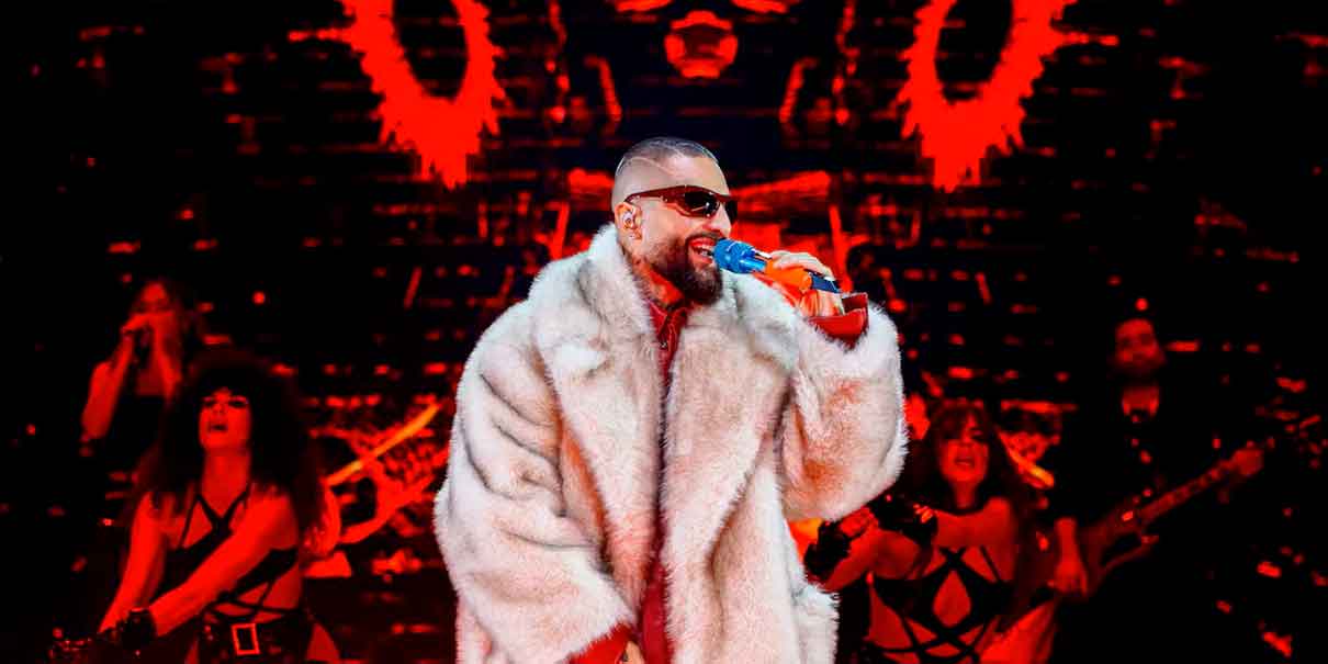 Maluma detiene concierto en CDMX para regañar a mujer que llevó a un bebé